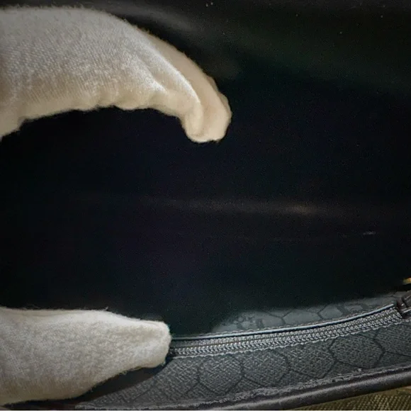 Authentic vintage Christian Dior Black Leather shoulder bag with Gold Accents - Picture 12 of 17